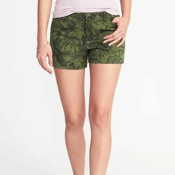 Old Navy Pants - Pixie Chino Shorts For Women - 3.5 inch inseam